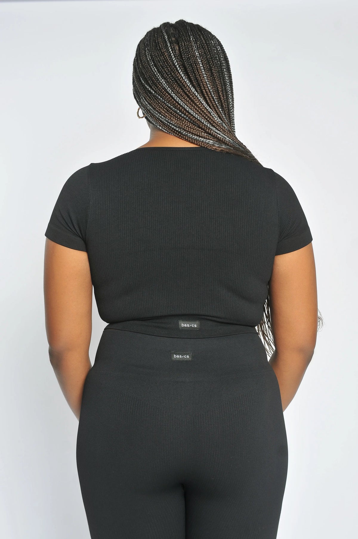 corerib™ short sleeve v crop top Basics Lagos